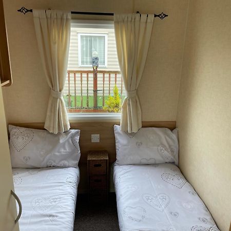 The Luxury Wolds Retreat 6 Berth 3 Bedrooms Beds Made For Arrival Wifi Ingoldmells Zewnętrze zdjęcie